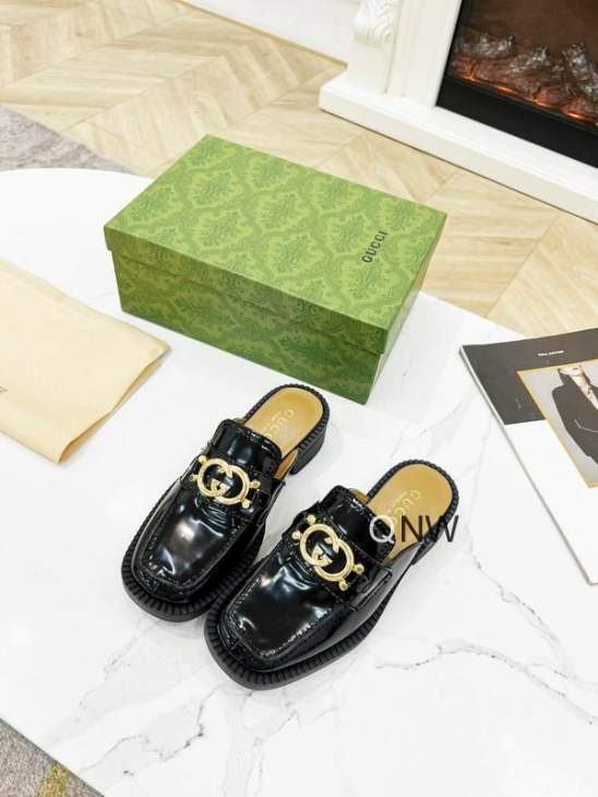 Picture of Gucci Slippers _SKUGuccisz35-42GDT01111844